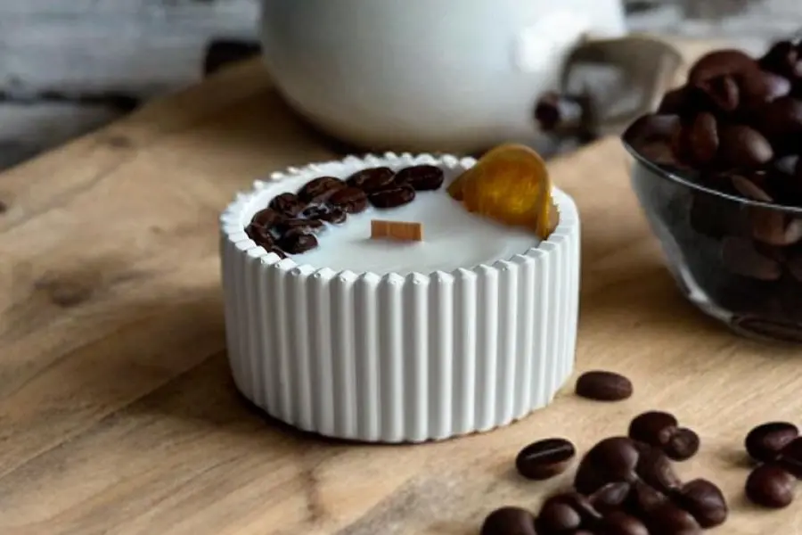 Kahve Esanslı Soya Mum